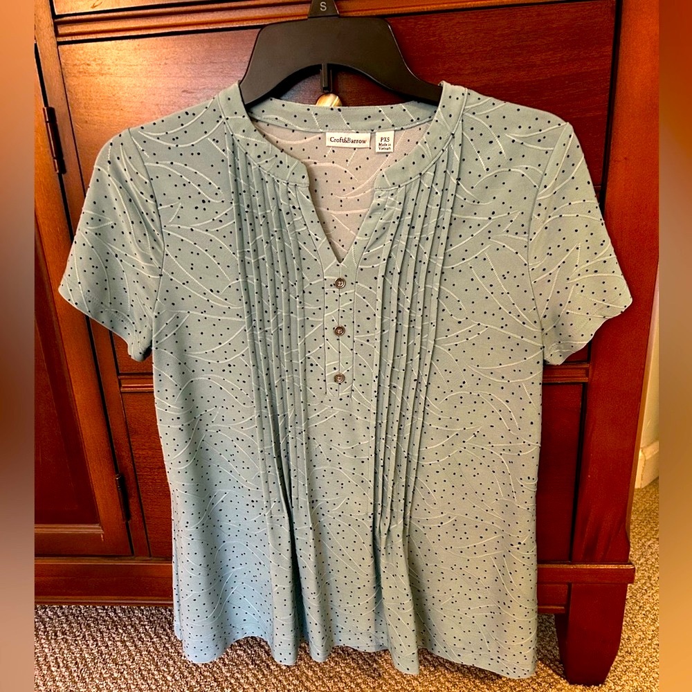 Crofts and barrow Womens top size petite extra small